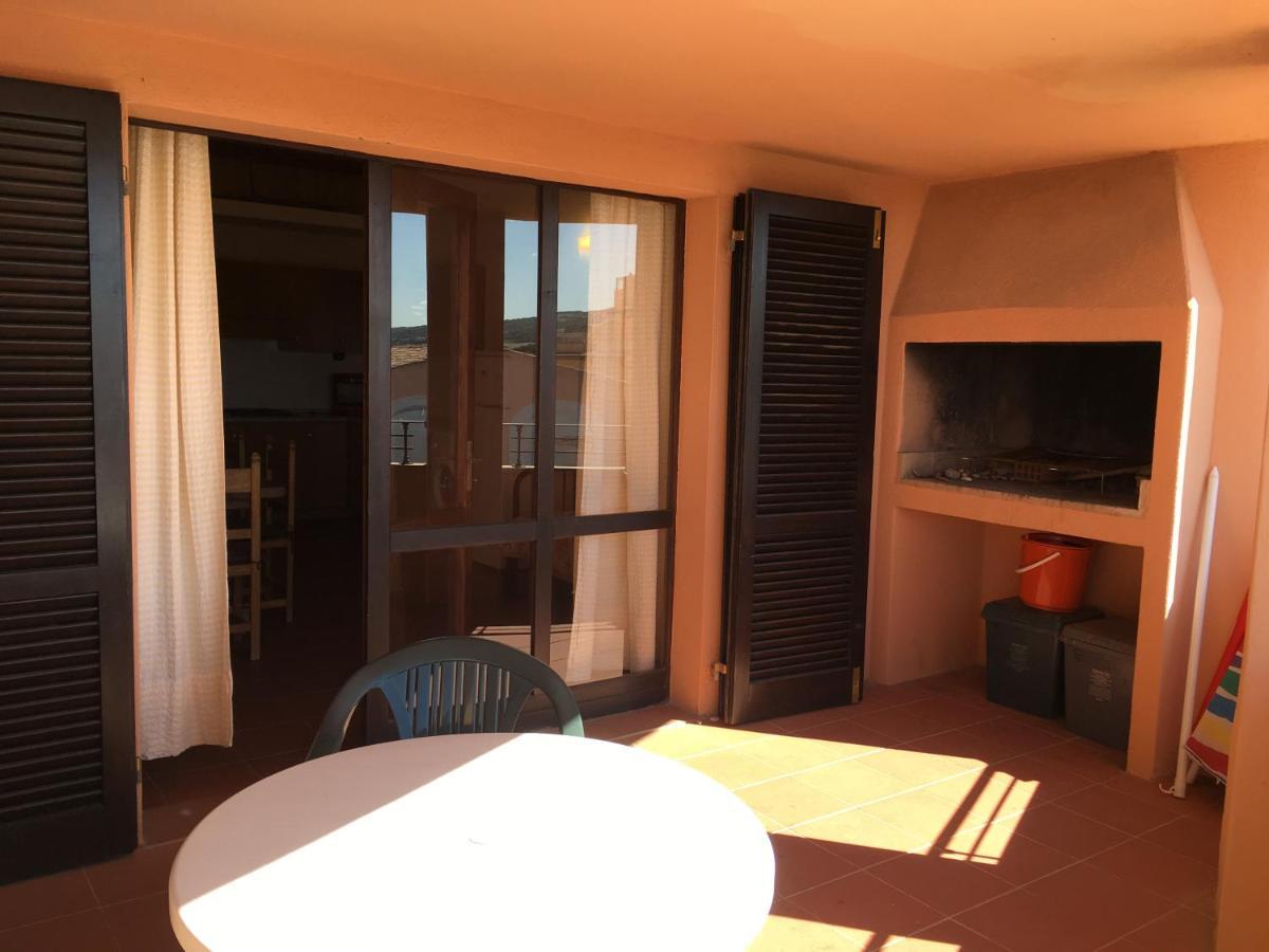 Borgo Spiaggia 罗萨岛 外观 照片