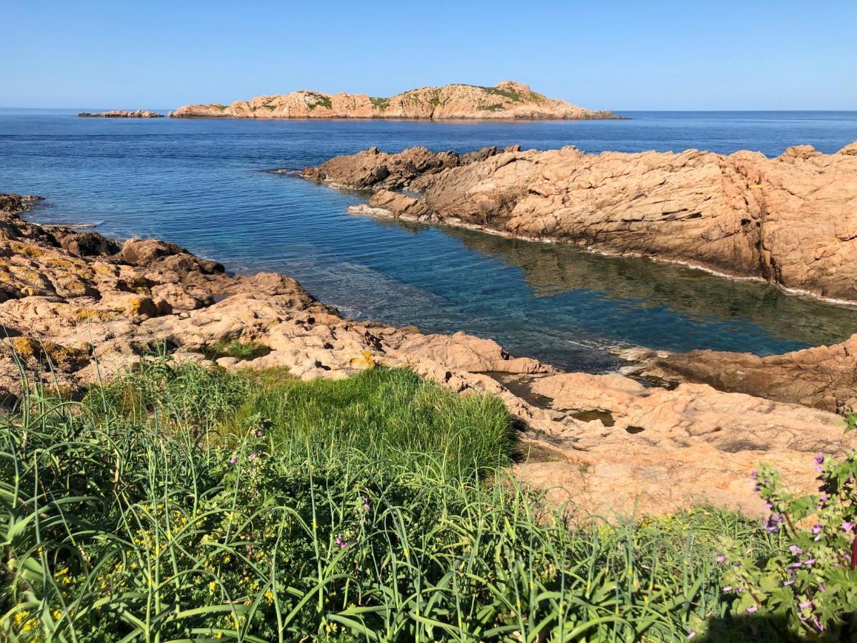 Borgo Spiaggia 罗萨岛 外观 照片