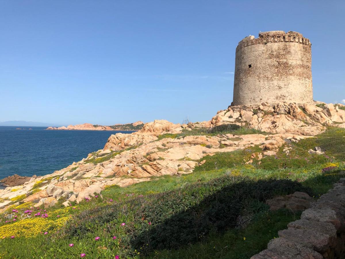 Borgo Spiaggia 罗萨岛 外观 照片