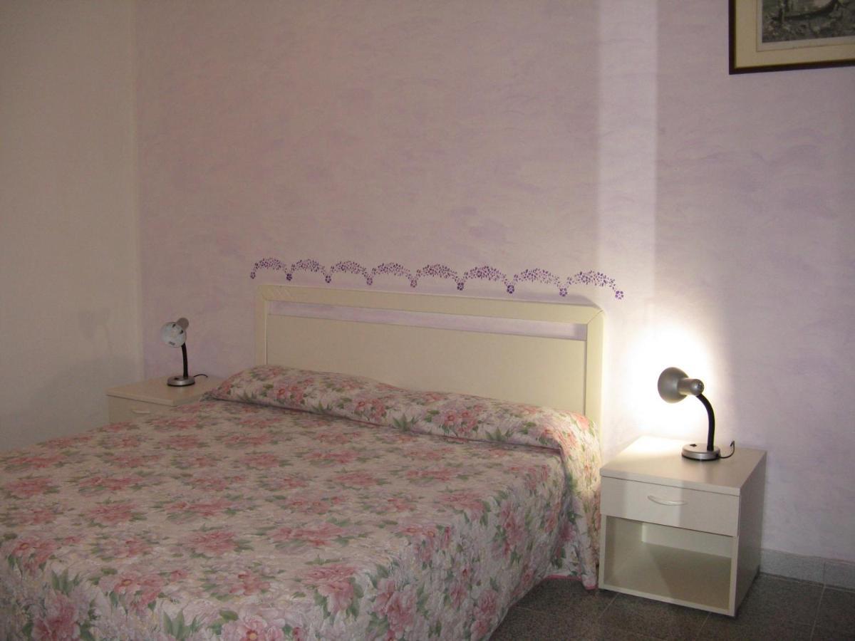 Borgo Spiaggia 罗萨岛 外观 照片