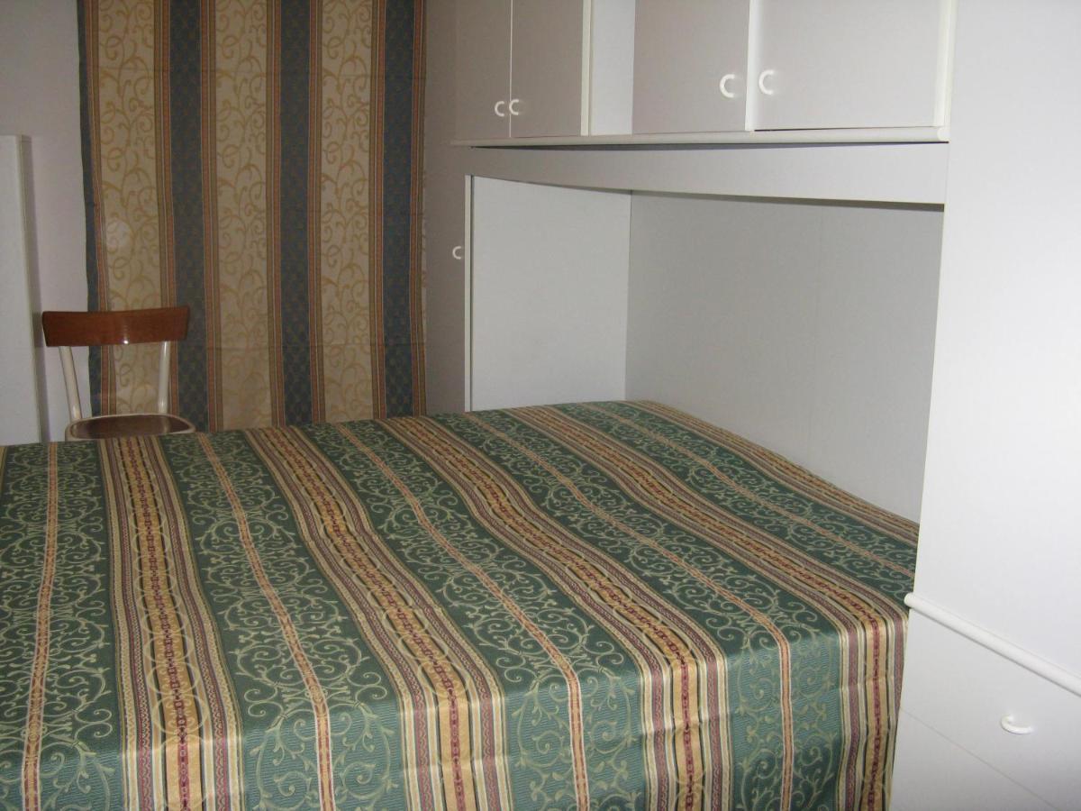 Borgo Spiaggia 罗萨岛 外观 照片