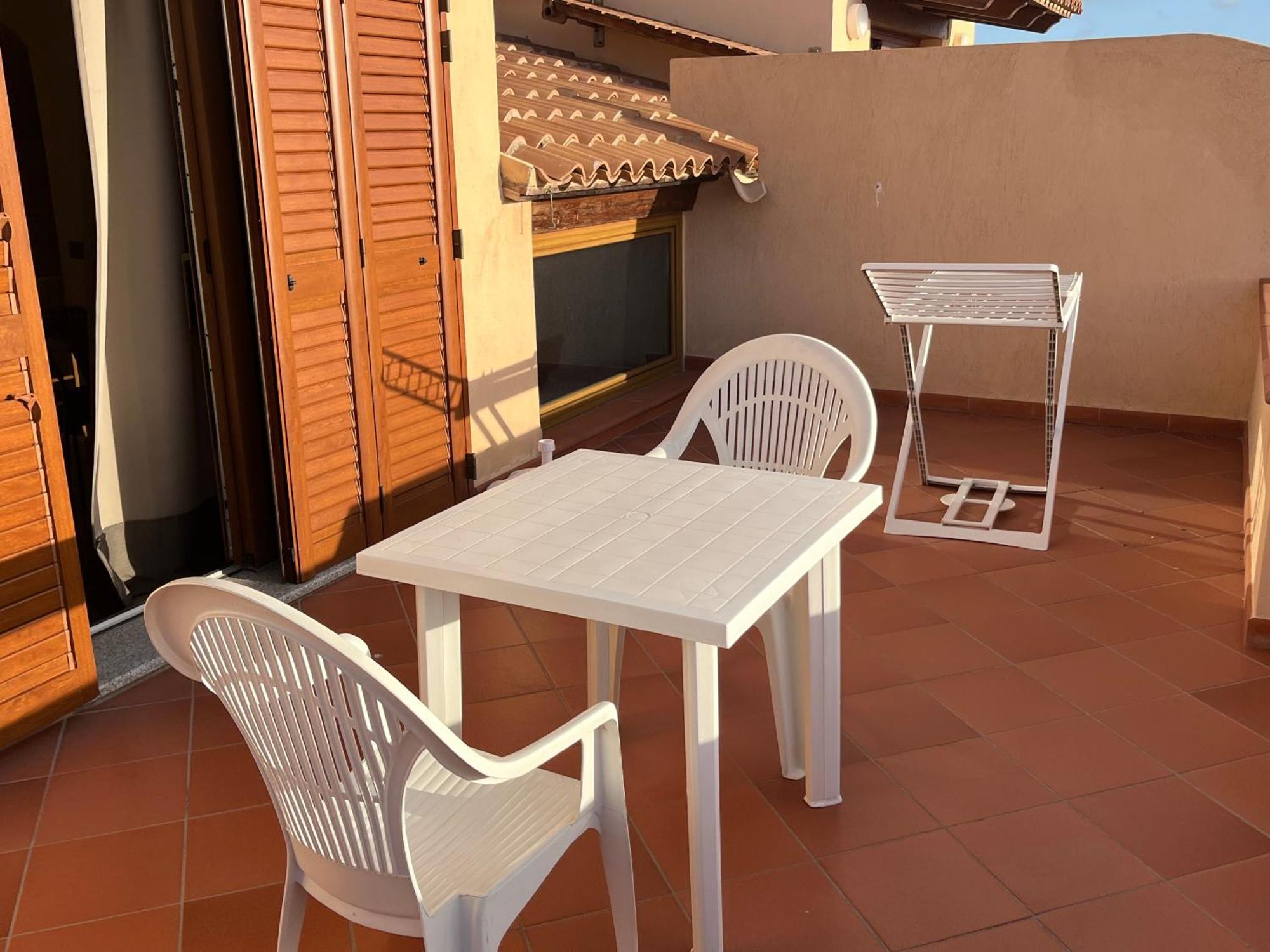 Borgo Spiaggia 罗萨岛 外观 照片